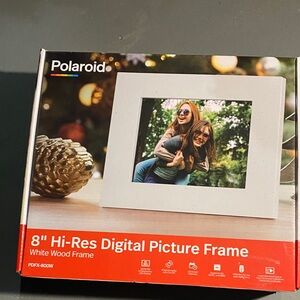 Polaroid White Digital Picture Frame 8" NEW